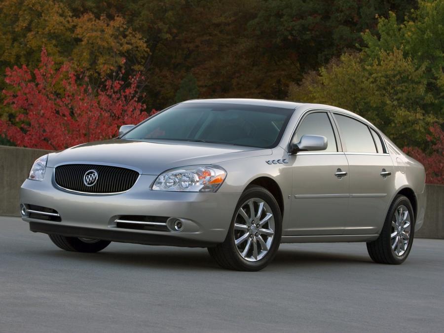  Buick Lucerne CXS 2005 года  (фото 5 из 16)